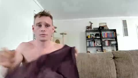 Snapshot of blakeandskylar chatting on February 2, 2025, 5:26 pm BlakeAndSkylar online show from February 2, 2025, 5:26 pm