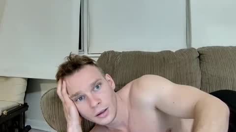 Snapshot of blakeandskylar chatting on February 8, 2025, 1:00 am BlakeAndSkylar online show from February 8, 2025, 1:00 am