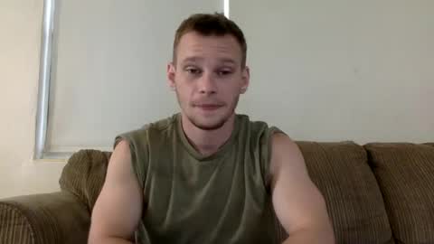 Snapshot of blakeandskylar chatting on September 10, 2025, 3:56 pm BlakeAndSkylar online show from September 10, 2025, 3:56 pm