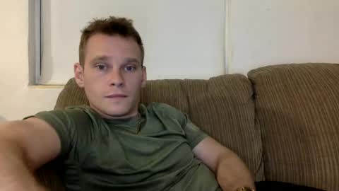 Snapshot of blakeandskylar chatting on September 19, 2025, 12:45 am BlakeAndSkylar online show from September 19, 2025, 12:45 am