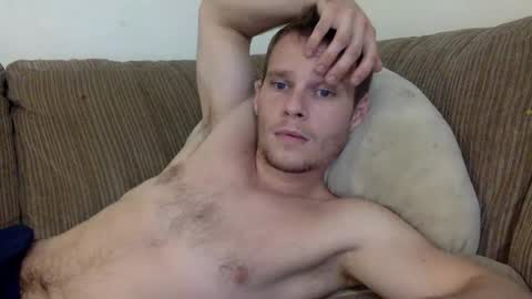 Snapshot of blakeandskylar chatting on October 6, 2025, 8:17 pm BlakeAndSkylar online show from October 6, 2025, 8:17 pm