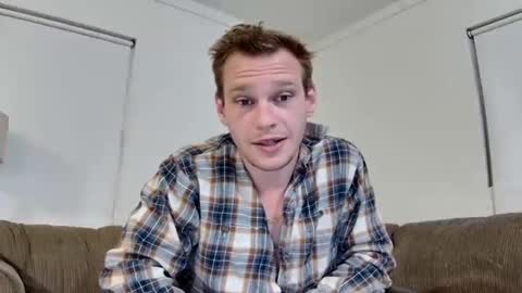 Snapshot of blakeandskylar chatting on October 27, 2025, 4:16 am BlakeAndSkylar online show from October 27, 2025, 4:16 am