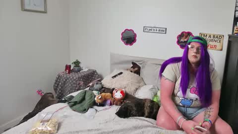 Snapshot of blakelytgirl chatting on November 10, 2025, 2:32 am Blakely Morningstar online show from November 10, 2025, 2:32 am