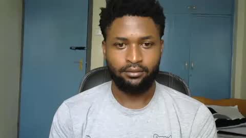 blakmoufaka online show from September 28, 2025, 5:13 am