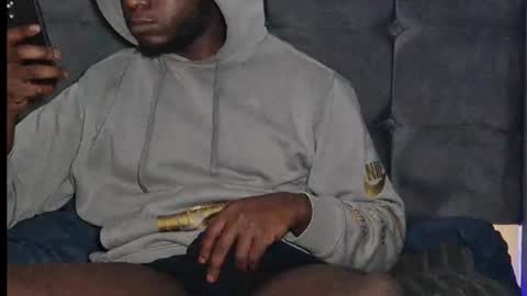 Blakx 01 online show from November 21, 2025, 8:18 pm