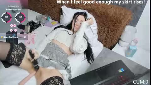 Snapshot of blancasuarez chatting on October 8, 2025, 10:18 pm MY VIDEOS THAT WILL MAKE YOU CUM - online show from October 8, 2025, 10:18 pm