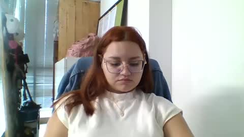 Snapshot of blanquita102530 chatting on October 6, 2025, 2:58 pm Lary online show from October 6, 2025, 2:58 pm