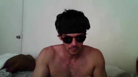 Snapshot of blckhorse19 chatting on February 17, 2025, 5:43 pm blckhorse19 online show from February 17, 2025, 5:43 pm