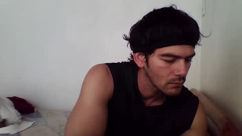 Snapshot of blckhorse19 chatting on February 18, 2025, 3:10 pm blckhorse19 online show from February 18, 2025, 3:10 pm