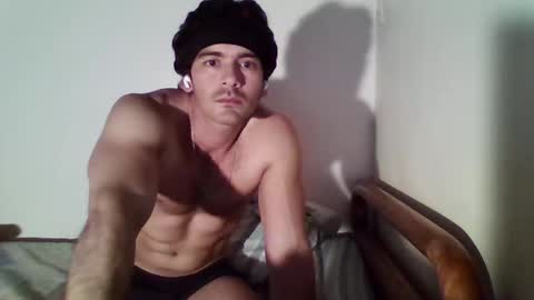 Snapshot of blckhorse19 chatting on February 20, 2025, 5:33 am blckhorse19 online show from February 20, 2025, 5:33 am