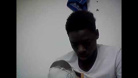 Snapshot of blesse_mixed chatting on September 10, 2025, 6:02 am Black brown online show from September 10, 2025, 6:02 am