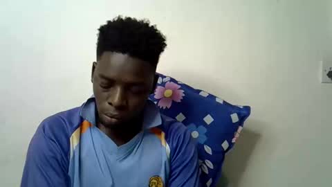 Snapshot of blesse_mixed chatting on October 23, 2025, 12:04 pm Black brown online show from October 23, 2025, 12:04 pm