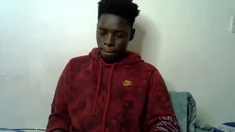 Snapshot of blesse_mixed chatting on November 2, 2025, 12:40 pm Black brown online show from November 2, 2025, 12:40 pm