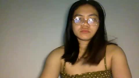 blessed774346 online show from June 3, 2026, 4:23 pm