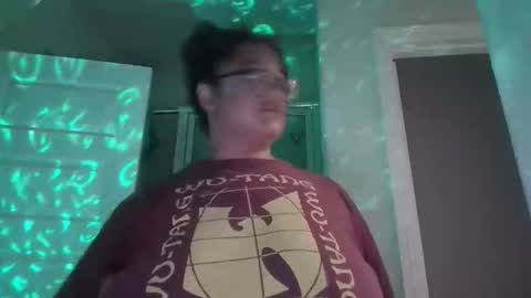 Snapshot of blessica_eddieluv6996 chatting on March 8, 2026, 3:21 am BLESSICA EDDIE LOVE online show from March 8, 2026, 3:21 am