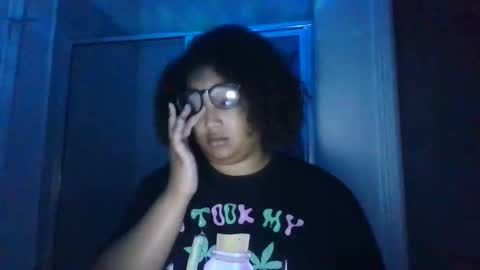 Snapshot of blessica_eddieluv6996 chatting on March 31, 2026, 2:13 am BLESSICA EDDIE LOVE online show from March 31, 2026, 2:13 am