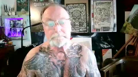 blindsurfer780299 online show from March 19, 2026, 9:57 am