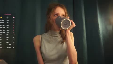 Snapshot of blissemily_ chatting on April 28, 2026, 10:31 am Emily online show from April 28, 2026, 10:31 am