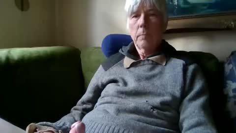 Snapshot of blomkuk chatting on October 20, 2025, 8:04 am blomkuk online show from October 20, 2025, 8:04 am