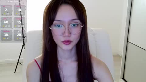 YoYo online show from December 18, 2024, 7:26 am