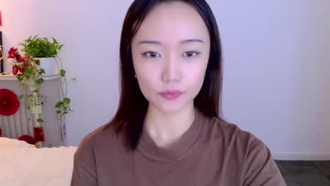 YoYo online show from April 18, 2026, 3:43 am