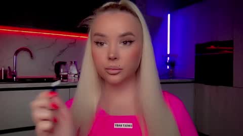 Lana online show from January 11, 2025, 4:48 am