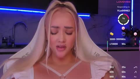 Snapshot of blond_diamond chatting on June 20, 2026, 8:00 pm Lana online show from June 20, 2026, 8:00 pm