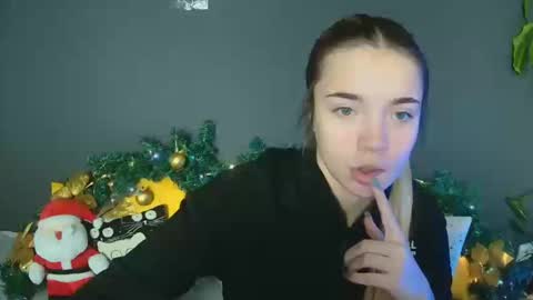 blondagirl_ online show from December 22, 2024, 2:16 pm