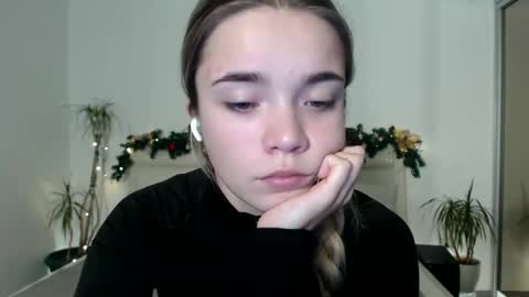 blondagirl_ online show from December 26, 2024, 5:19 pm