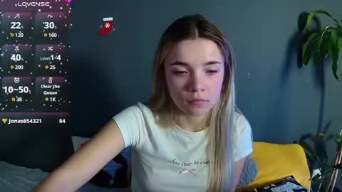 blondagirl_ online show from January 20, 2025, 5:48 pm