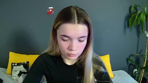 blondagirl_ online show from January 29, 2025, 6:39 pm