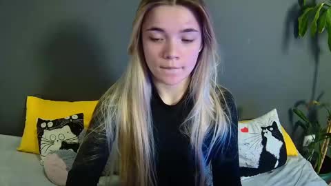 blondagirl_ online show from January 30, 2025, 7:48 pm