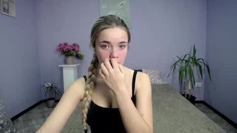 blondagirl_ online show from February 4, 2025, 5:01 pm