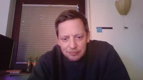 blonde32m online show from December 29, 2024, 2:31 pm