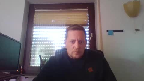 blonde32m online show from September 29, 2025, 2:44 pm