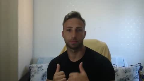 Mr Blond online show from September 10, 2025, 7:52 am