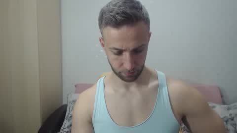 Mr Blond online show from March 24, 2026, 3:39 pm