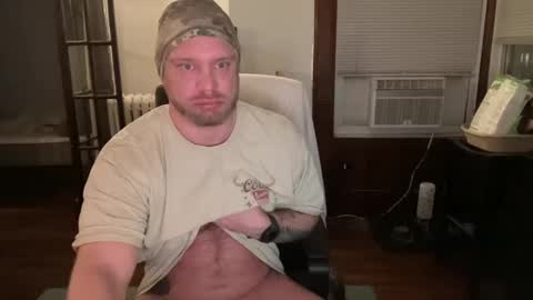 Snapshot of blondebluebear chatting on January 9, 2025, 1:39 am blondebluebear online show from January 9, 2025, 1:39 am