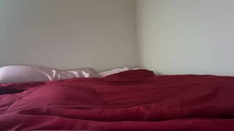 blondebunny999 online show from April 6, 2026, 4:52 pm