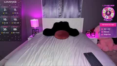 Snapshot of blondeprincess7 chatting on November 16, 2025, 3:23 am Blondeprincess online show from November 16, 2025, 3:23 am