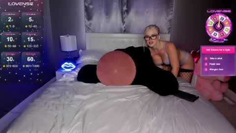 Snapshot of blondeprincess7 chatting on June 2, 2026, 8:22 pm Blondeprincess online show from June 2, 2026, 8:22 pm