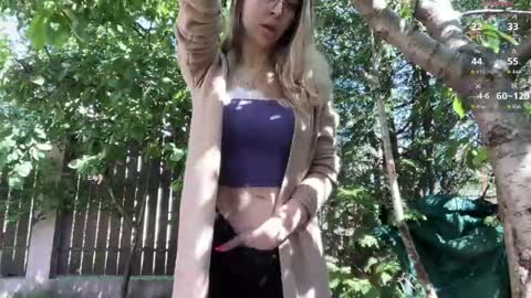 Snapshot of blondevenom chatting on May 18, 2026, 7:36 am OnlyFans livia77 twitter liv20 4u online show from May 18, 2026, 7:36 am