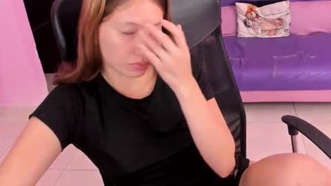 blondie_dirty_squirt online show from June 7, 2026, 11:47 am