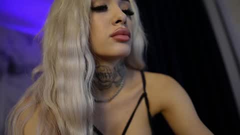 blondie_muller online show from April 13, 2026, 8:03 pm