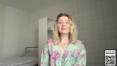 blondie_xoxoxo online show from March 17, 2026, 7:01 am