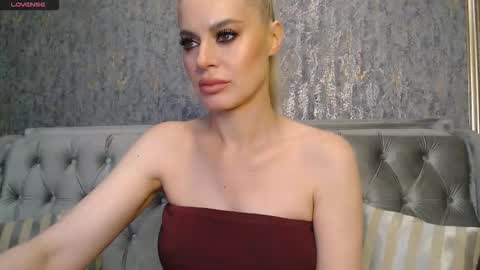 Snapshot of blondiestarxxx chatting on March 3, 2026, 3:23 am Helen online show from March 3, 2026, 3:23 am