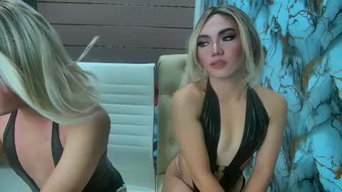 Snapshot of blondina_twinx chatting on May 11, 2026, 5:32 pm blondina_twinx online show from May 11, 2026, 5:32 pm