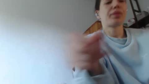 Snapshot of blondyelena chatting on June 7, 2026, 5:44 am blondyelena online show from June 7, 2026, 5:44 am