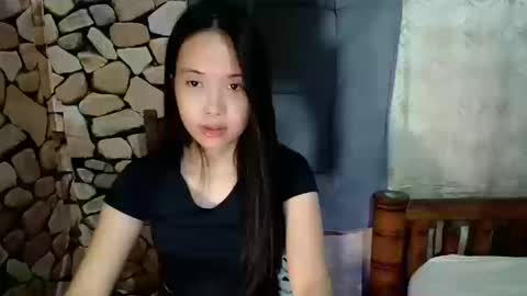  ZARIAH  TIme online here 6am to 1pm online show from December 17, 2025, 12:00 pm