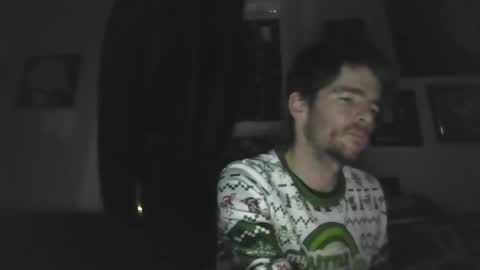 Snapshot of blowme19866 chatting on December 16, 2024, 6:21 am blowme19866 online show from December 16, 2024, 6:21 am